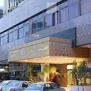 https://le-diplomat.tunis-best-hotels.com